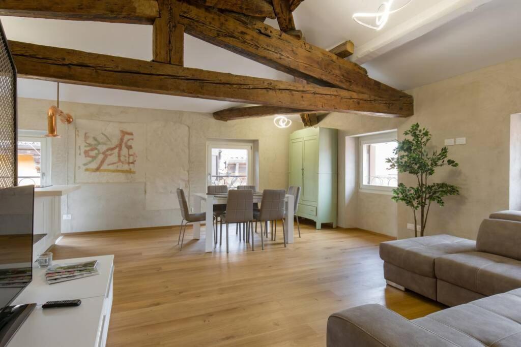 ヴェローナLuxury Design Apt With Amazing Viewアパートメント エクステリア 写真